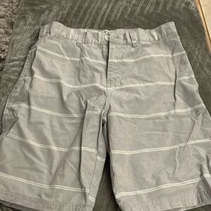Mens Grey Urban walking Shorts size 32